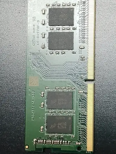 Memoria RAM Crucial 8GB DDR4 SODIMM - miniatura 2