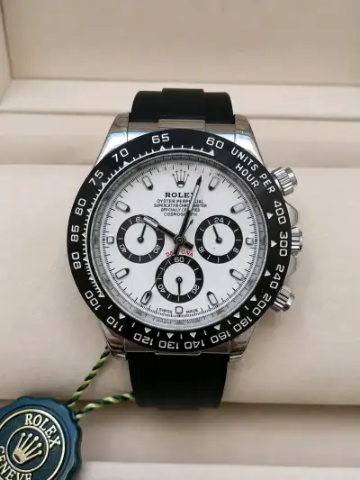 Reloj Rolex Daytona Cosmograph Blanco y Negro - miniatura 1