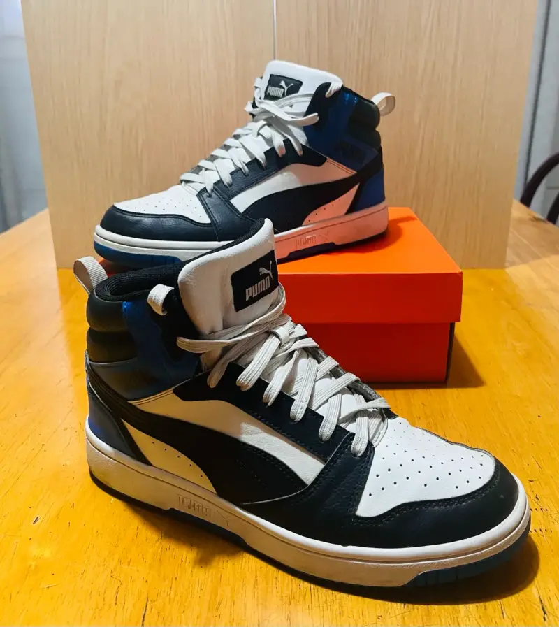 Zapatillas deportivas Puma blancas y negras
