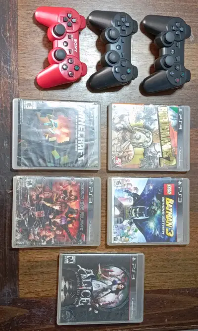 Consola PS3 con dos controles y juegos incluidos - miniatura 2