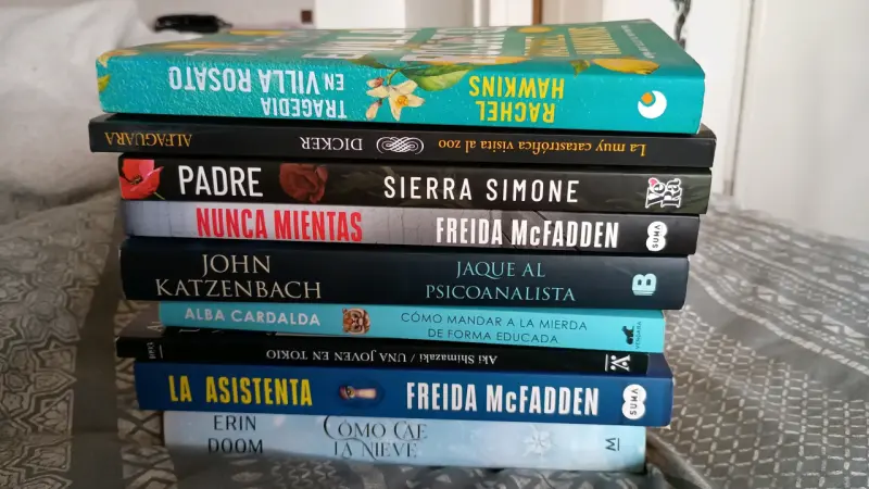 Lote de libros variados de autores reconocidos - 1