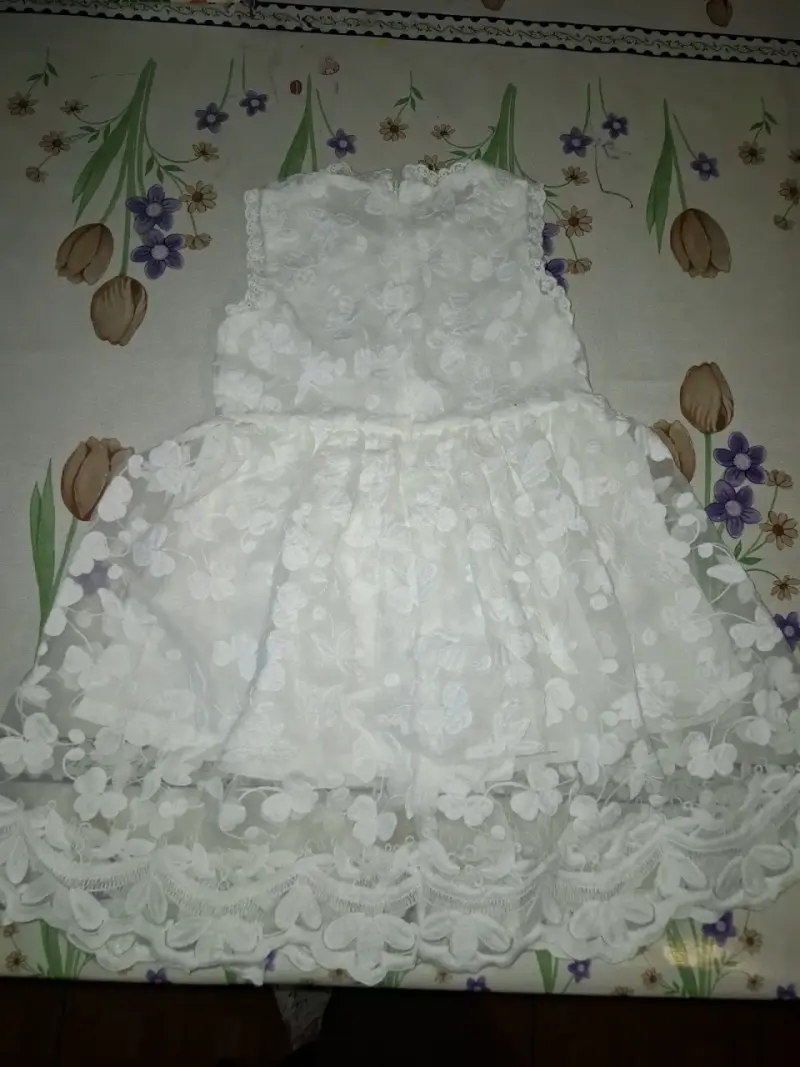 Vestido de encaje blanco para niña - 2