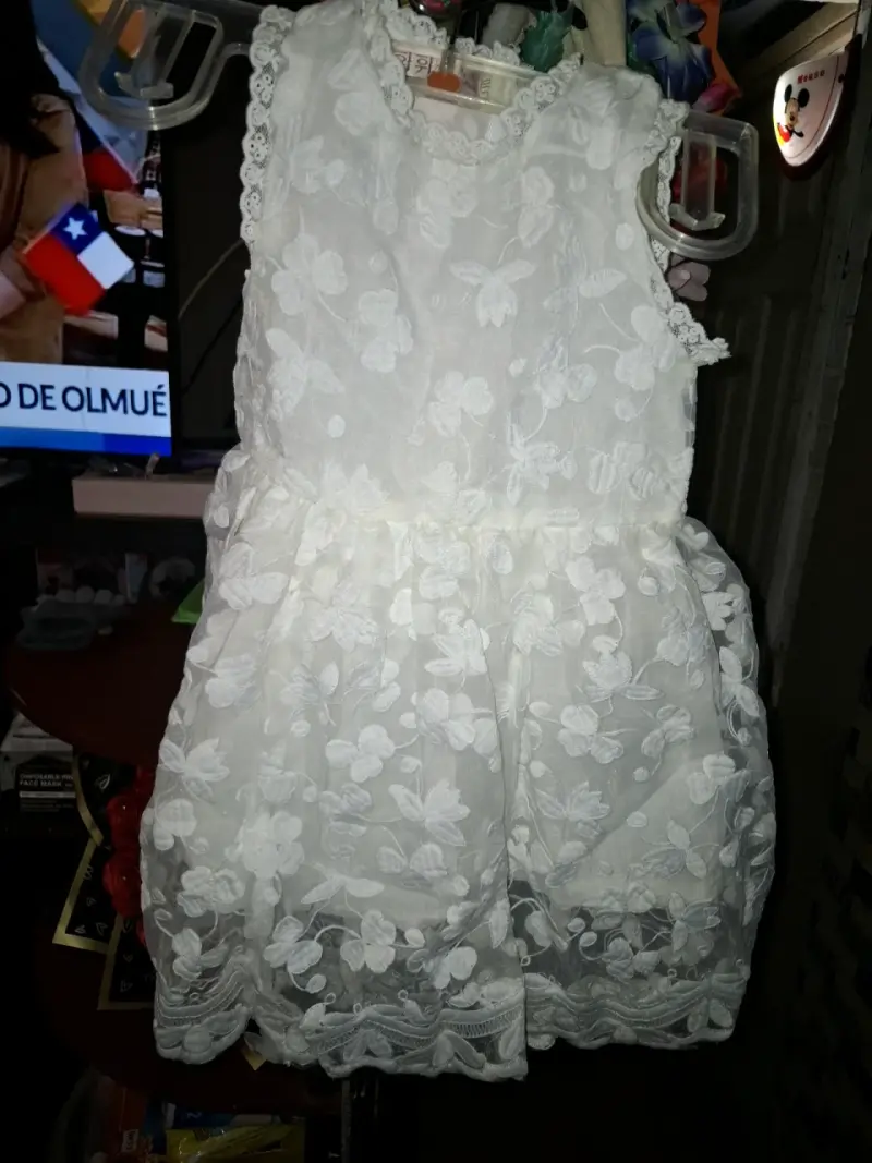 Vestido de encaje blanco para niña - 3