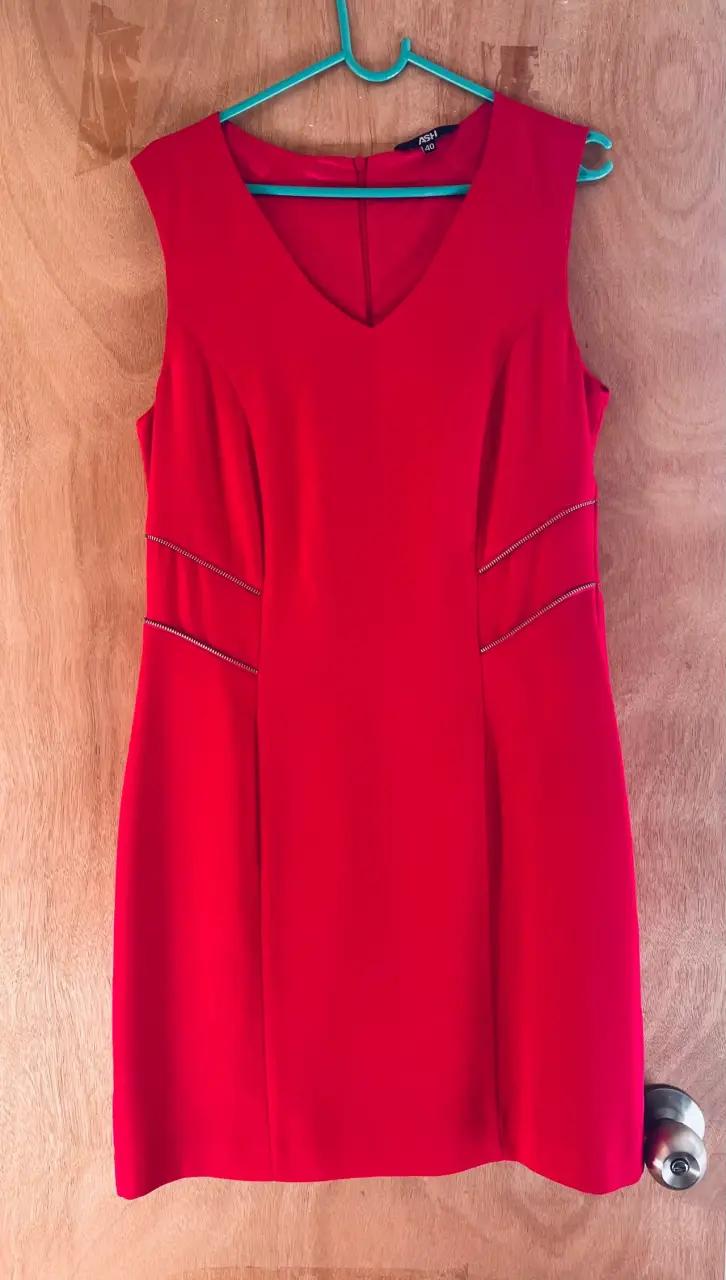 Vestido rojo elegante talla 40