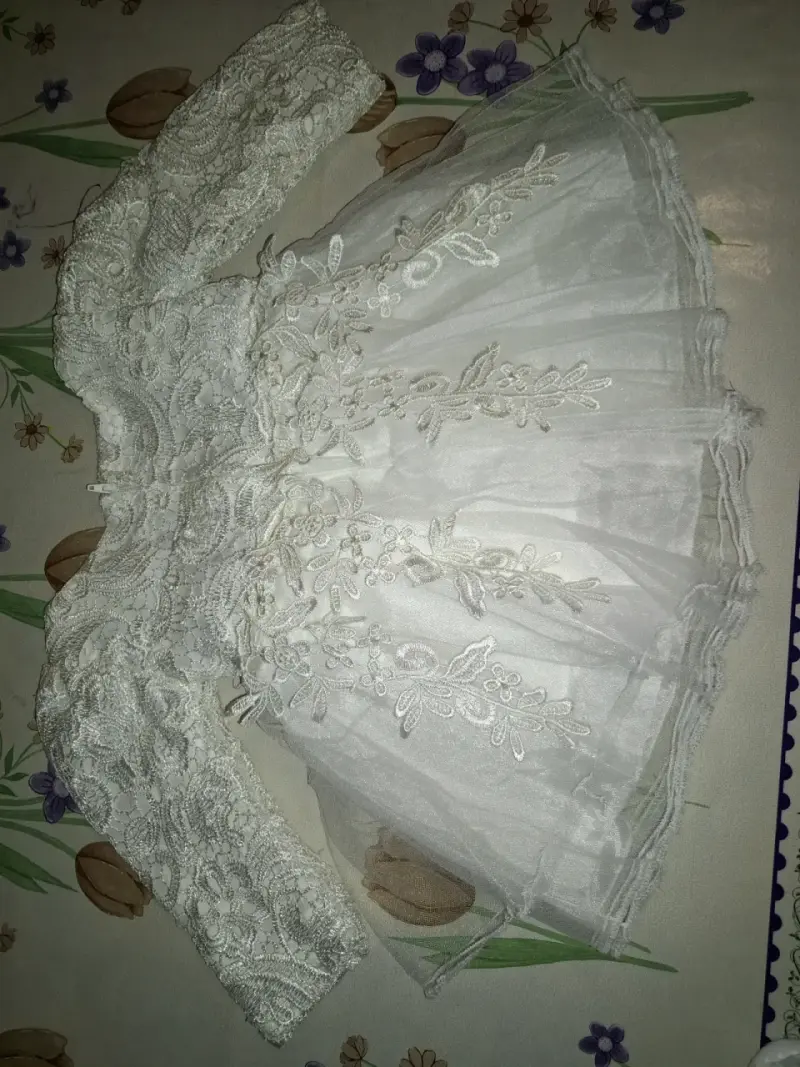 Vestido de bautizo para bebé con encaje blanco - 2