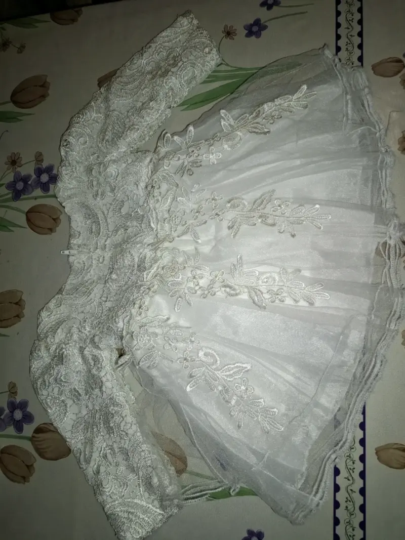 Vestido de bautizo para bebé con encaje blanco - 3
