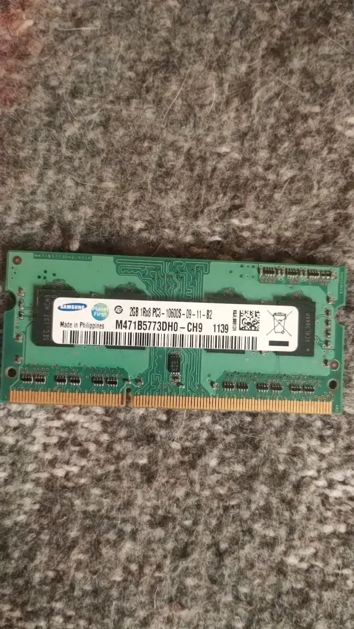 Memoria RAM Samsung 2GB DDR3 para Laptop