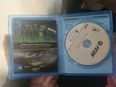 Juego PS5 EA Sports FC 25 en buen estado - miniatura 3