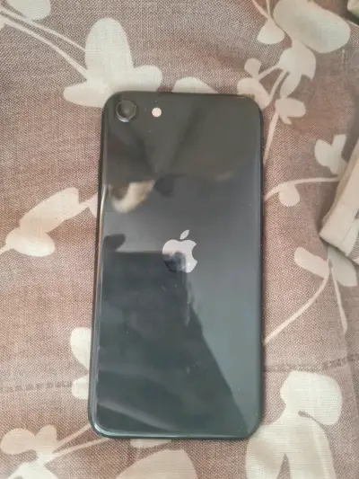 iPhone SE 2020 leer - miniatura 2