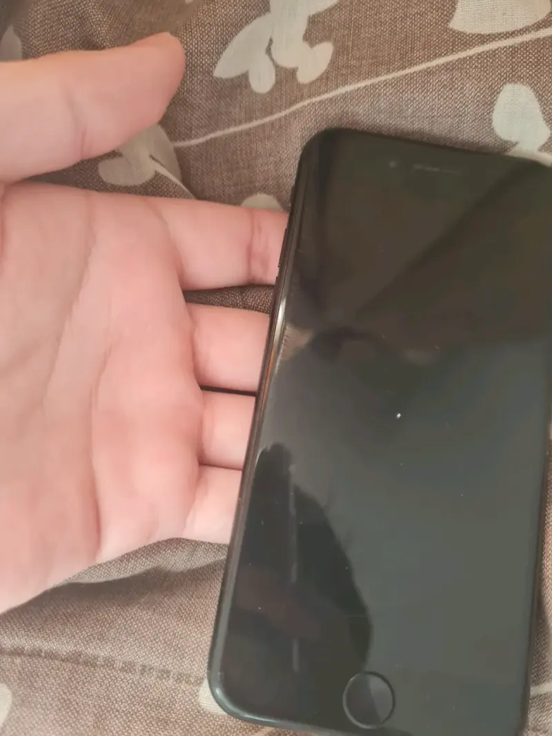 iPhone SE 2020 leer - 3