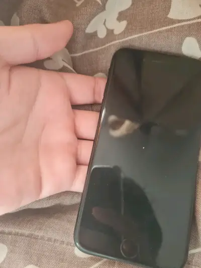 iPhone SE 2020 leer - miniatura 4