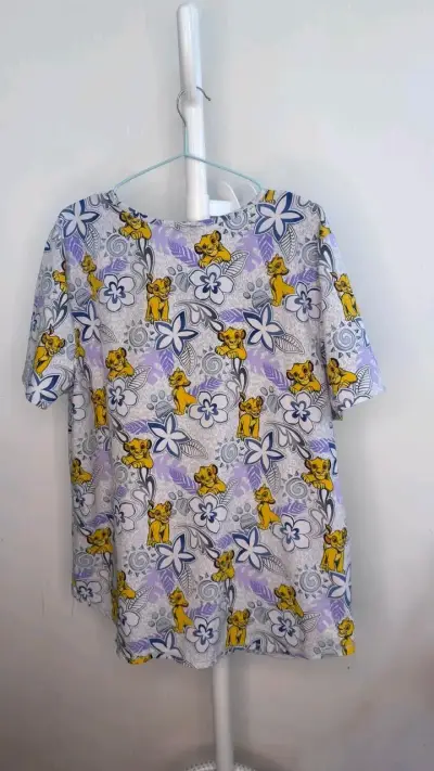 Polera estampada de El Rey León para mujer - miniatura 2