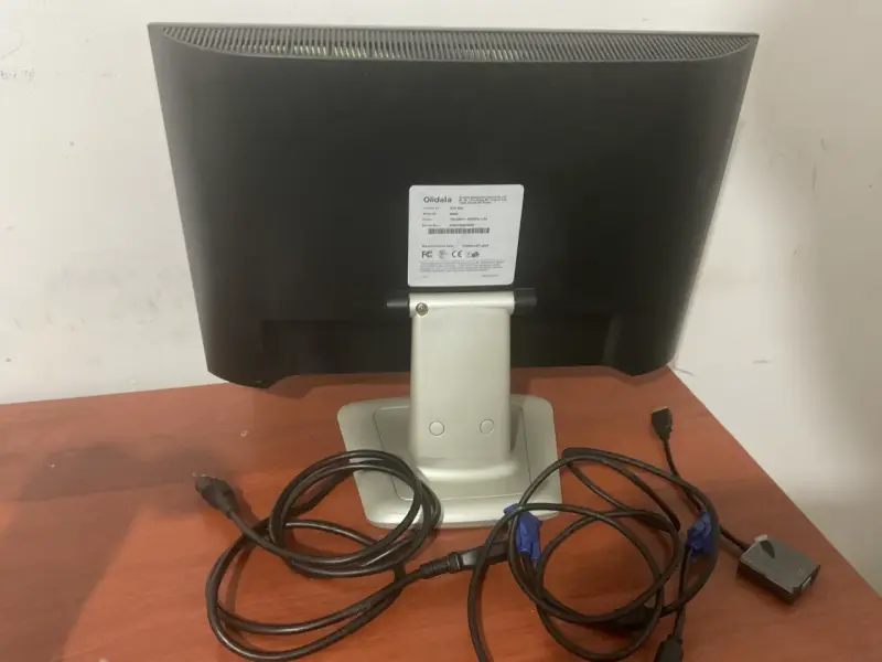 Monitor LCD Olidata 19 pulgadas con cables - 3