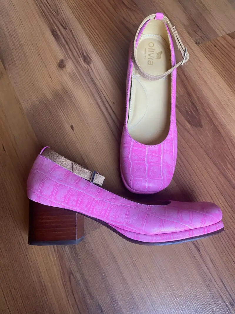 Zapatos de tacón medio rosados Olivia Merino - 1