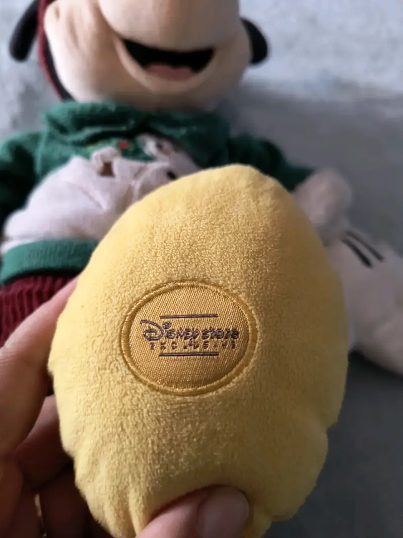 Peluche de Mickey Mouse navideño Disney - 4