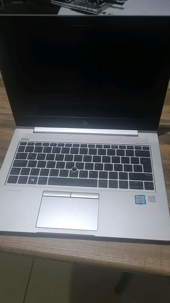 Laptop HP EliteBook con Intel Core i7 - 5