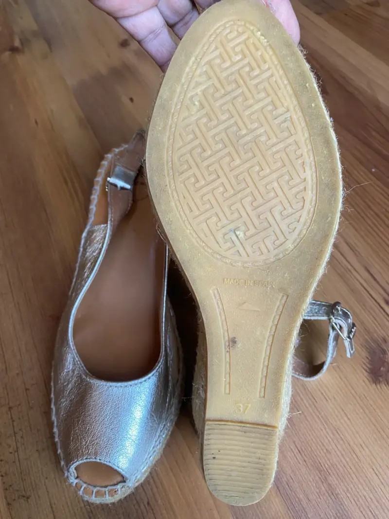 Sandalias de cuña doradas Toni Pons - 6