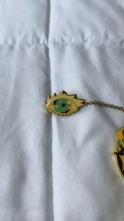 Pin de colección Satoru Gojo - miniatura 3