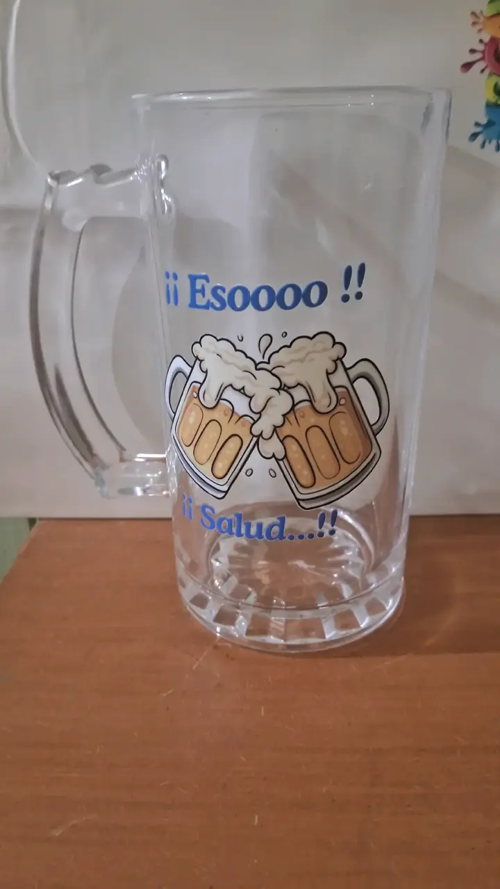 Vaso de cerveza con diseño divertido - 1