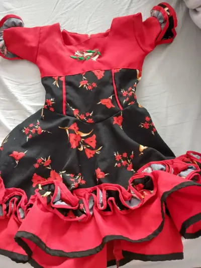 Vestido de niña flamenco rojo y negro - miniatura 1