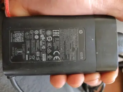Cargador HP 65W para portátil - miniatura 1