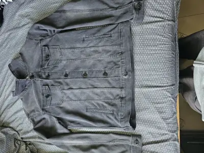 Chaqueta de mezclilla gris para hombre - miniatura 1