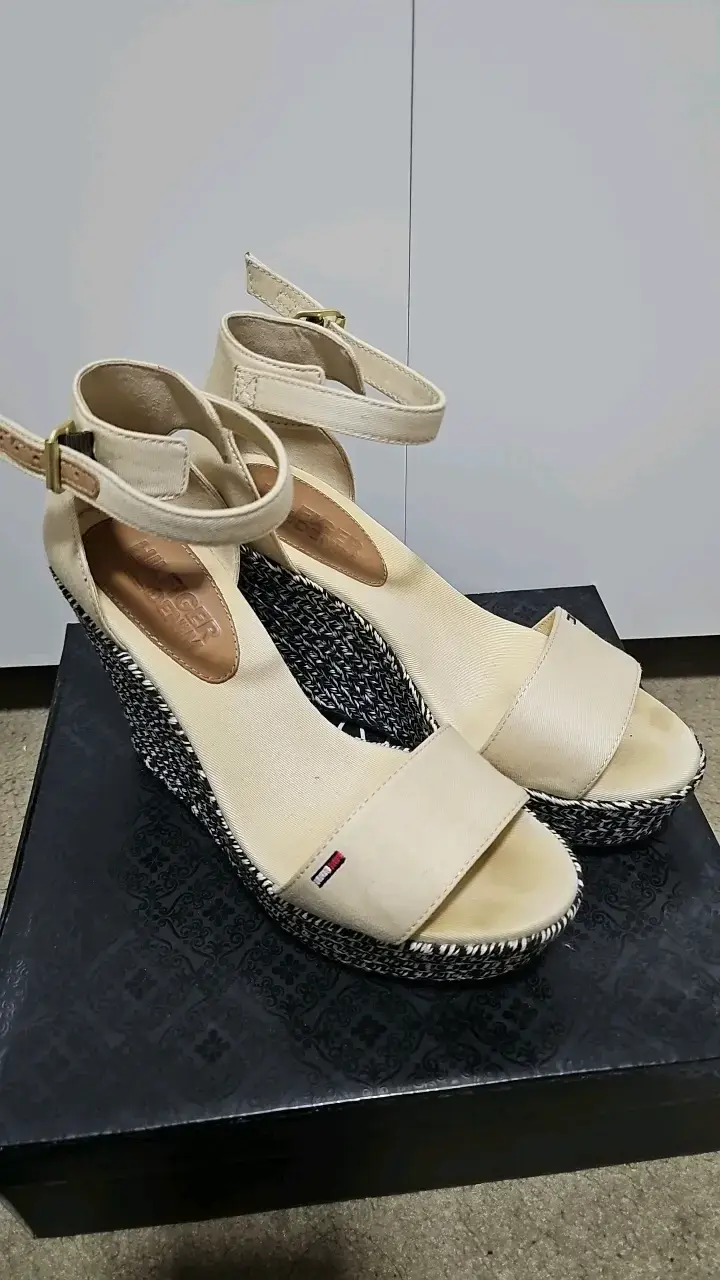 Sandalias de cuña beige Tommy Hilfiger - 1