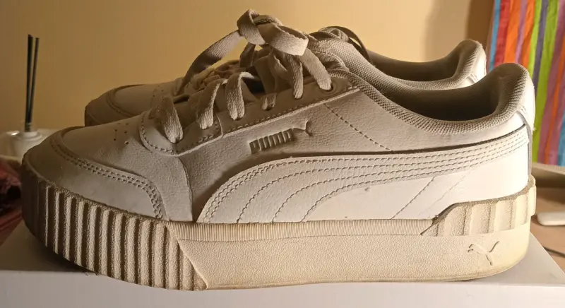 Zapatillas deportivas blancas Puma para mujer - 1