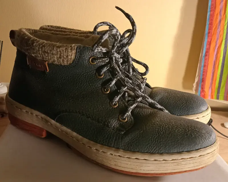 Botines de cuero azul con forro de lana - 1