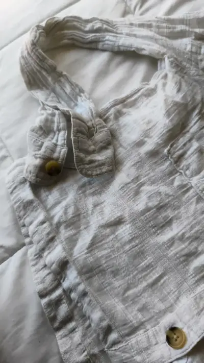 Blusa corta blanca Aeropostale para mujer - miniatura 5