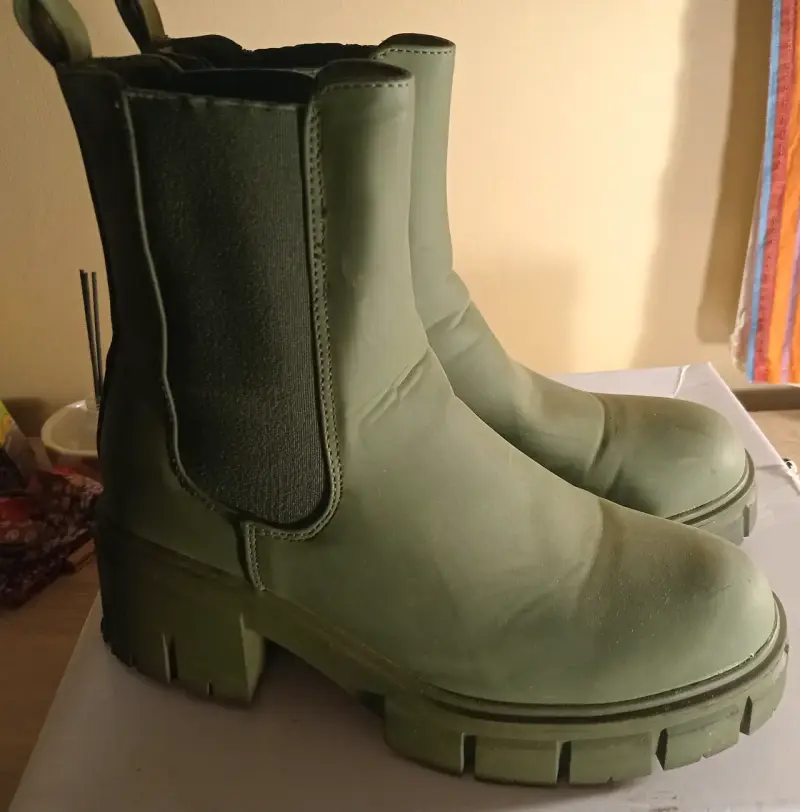 Botas Chelsea verdes con plataforma gruesa - 3