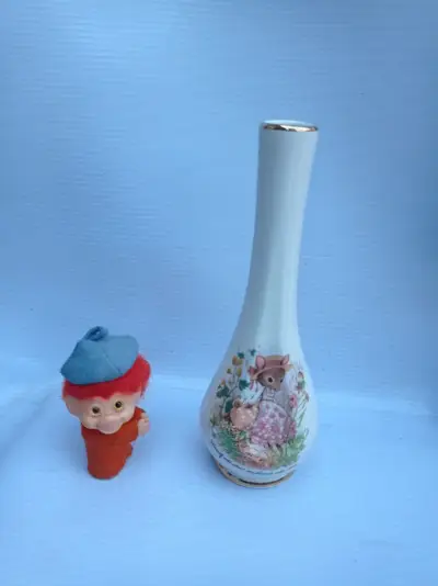 Florero de cerámica decorativo vintage - miniatura 1
