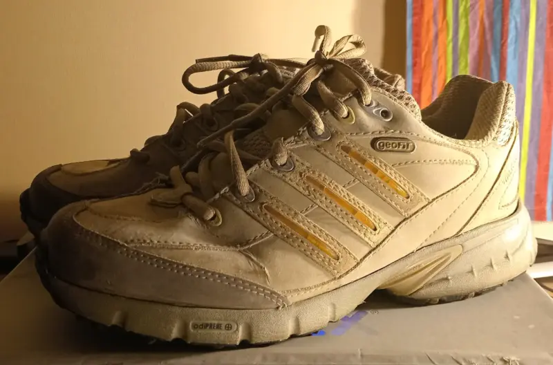 Zapatillas deportivas Adidas beige para hombre - 1