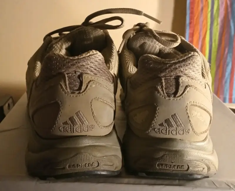 Zapatillas deportivas Adidas beige para hombre - 2