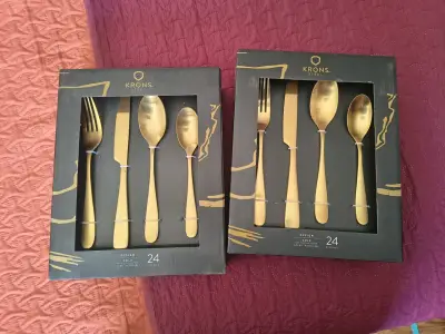 Set de Cubiertos Dorados Krons 24 Piezas - miniatura 1