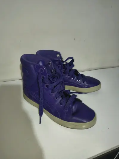 Zapatillas deportivas moradas Puma originales - miniatura 1