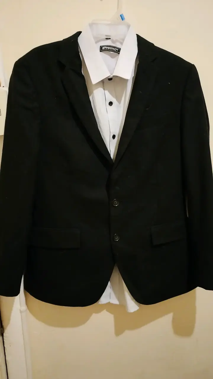 Traje formal negro con camisa y corbata talla L‼️ - 4