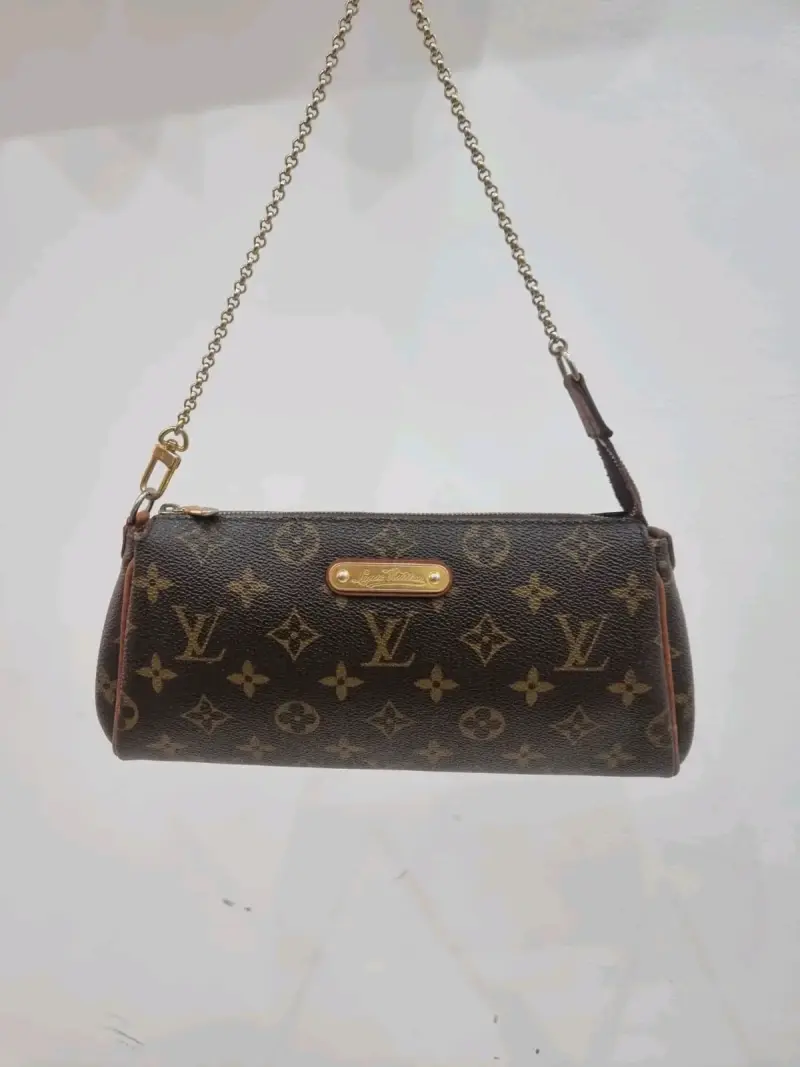 Louis Vuitton Pochette Eva - 1