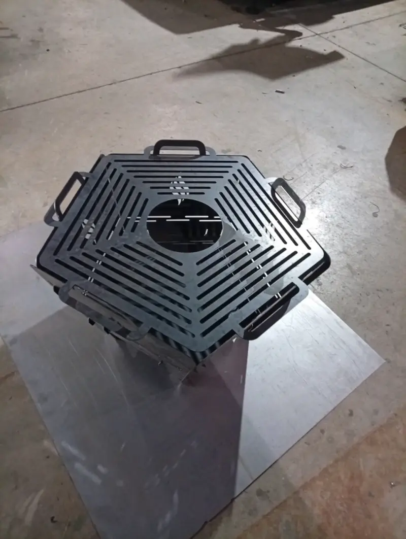 Brasero Hexagonal de Acero con Asas - 2