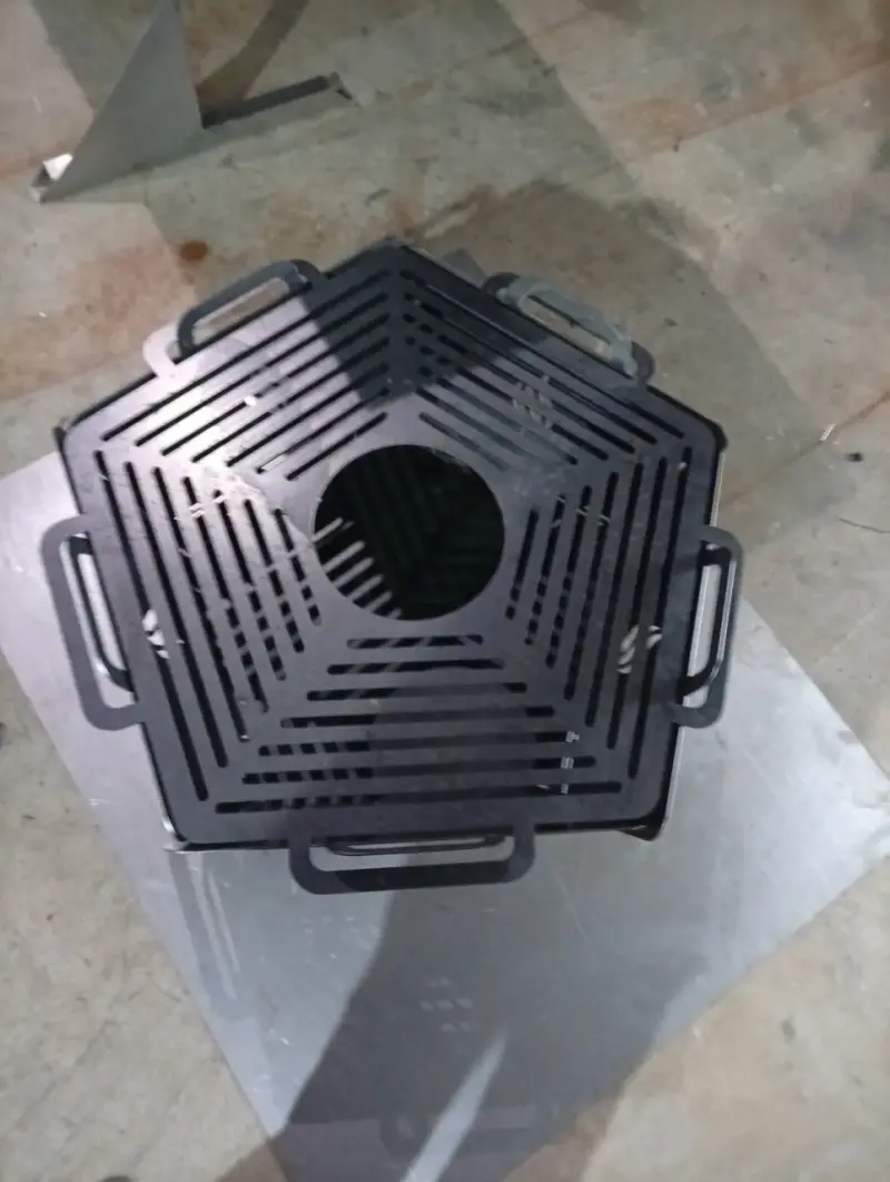 Brasero Hexagonal de Acero con Asas - 4