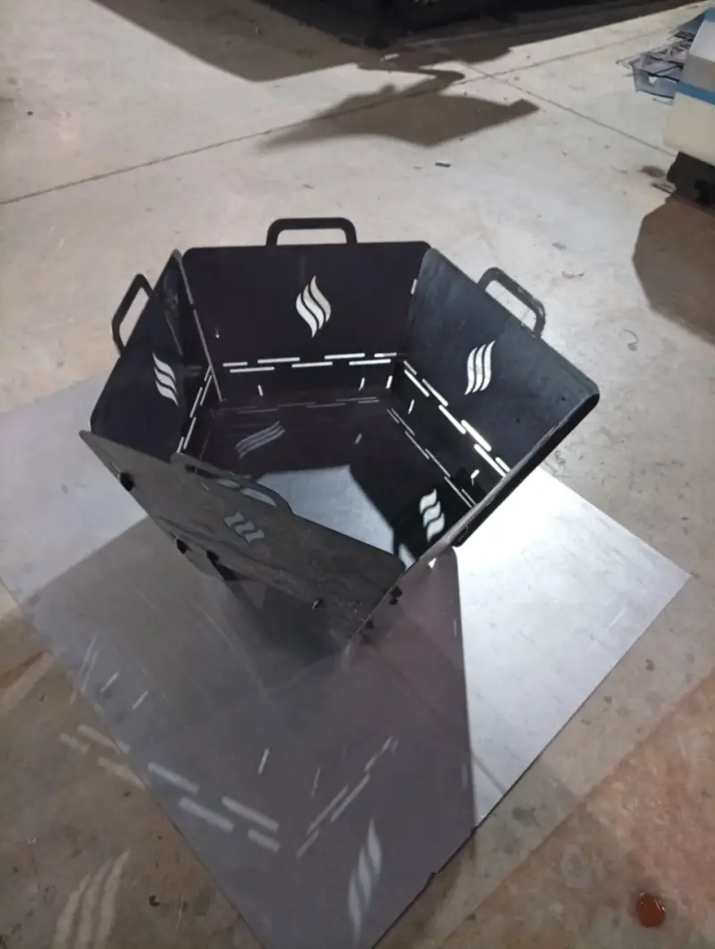 Brasero Hexagonal de Acero con Asas - 5