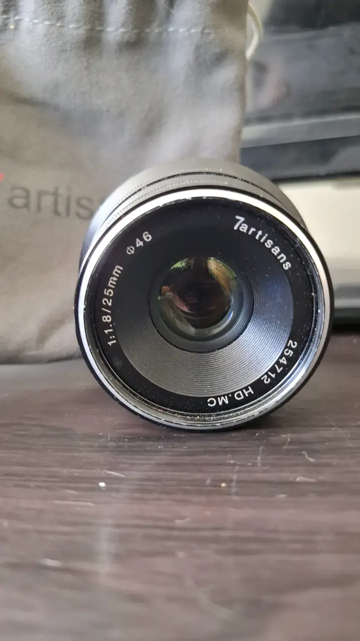 Lente 7artisans 25mm f/1.8 para cámaras - 2