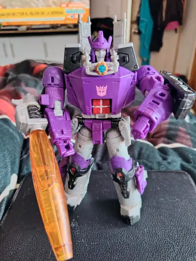 Figura de acción Transformers Decepticon Galvatron - miniatura 1