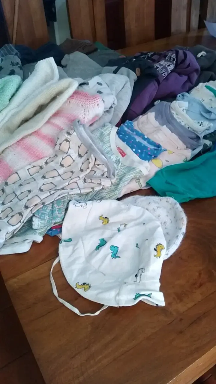 Lote de ropa de bebé 12-18 meses en buen estado - 2