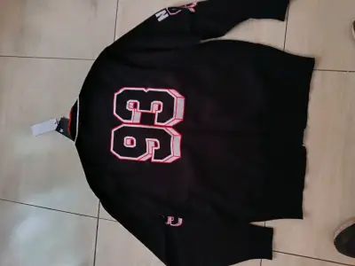 Cardigan negro Zoo York con detalles rojos - miniatura 5