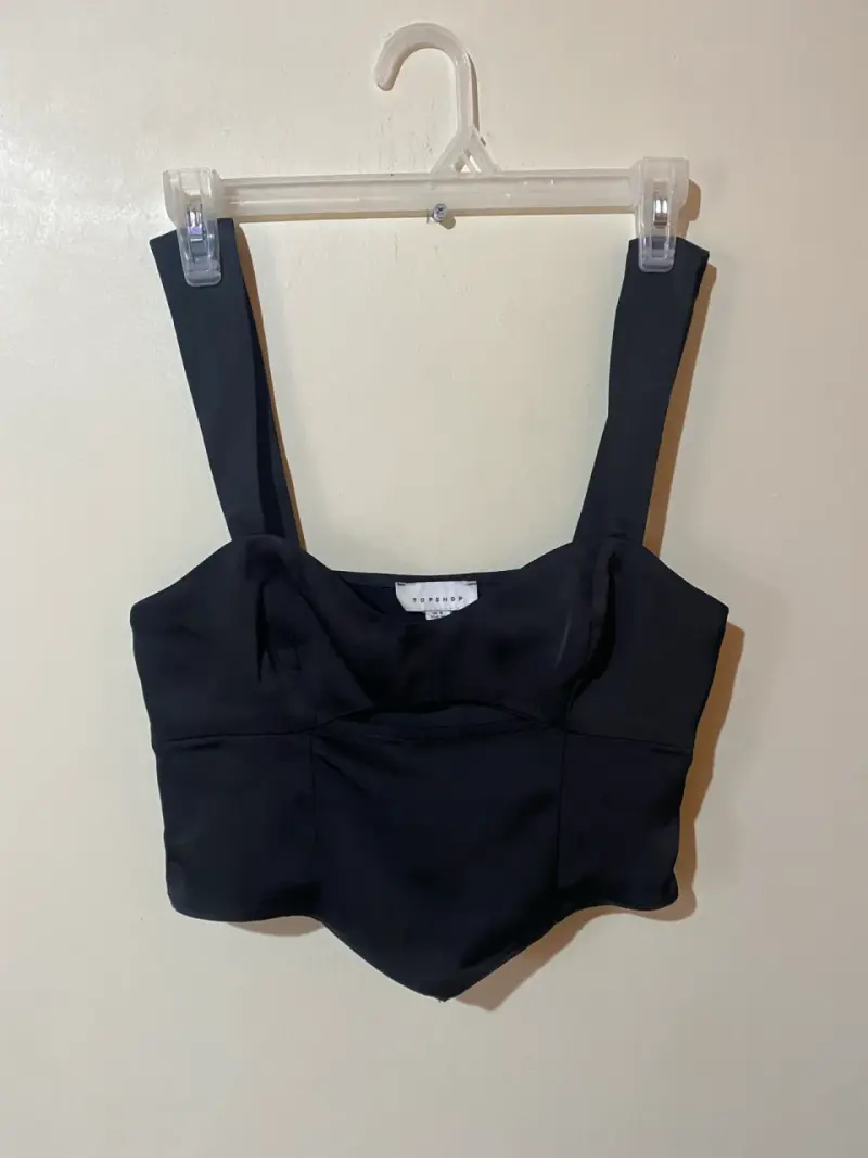 Top negro de tirantes Topshop 36