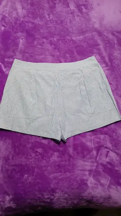Falda Shorts de rayas para mujer - miniatura 2