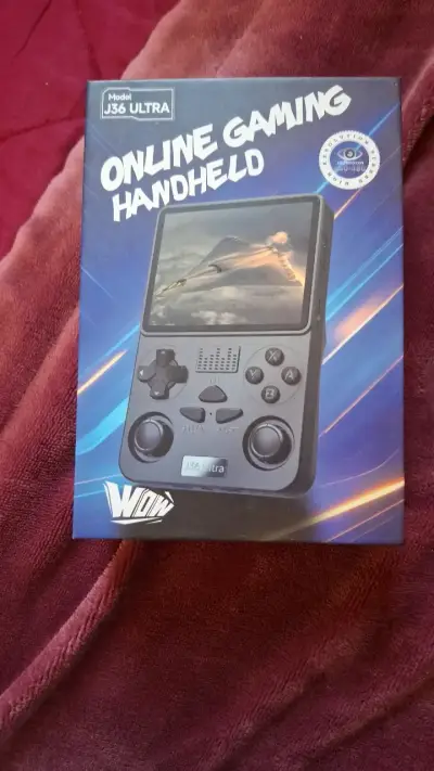 Consola portátil de juegos J36 Ultra - miniatura 1