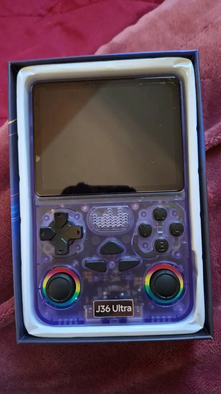 Consola portátil de juegos J36 Ultra - 2
