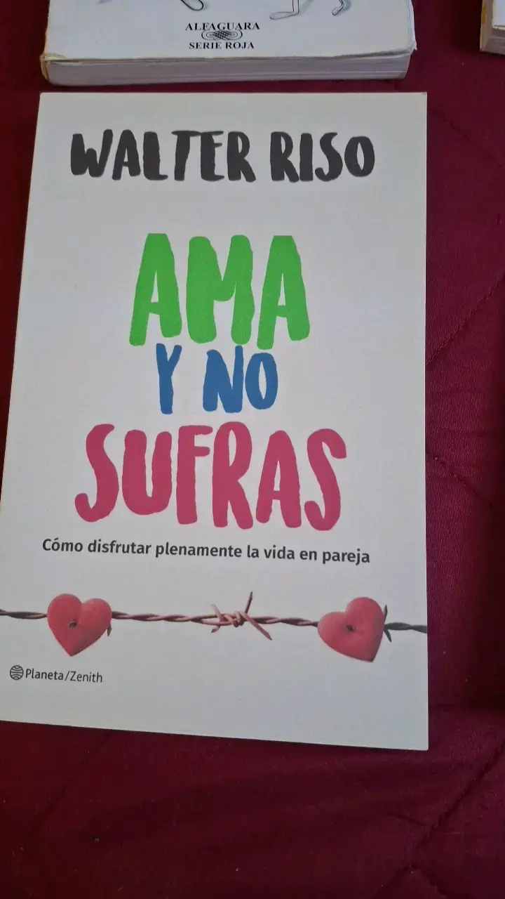 Lote de libros variados de autores reconocidos - 2